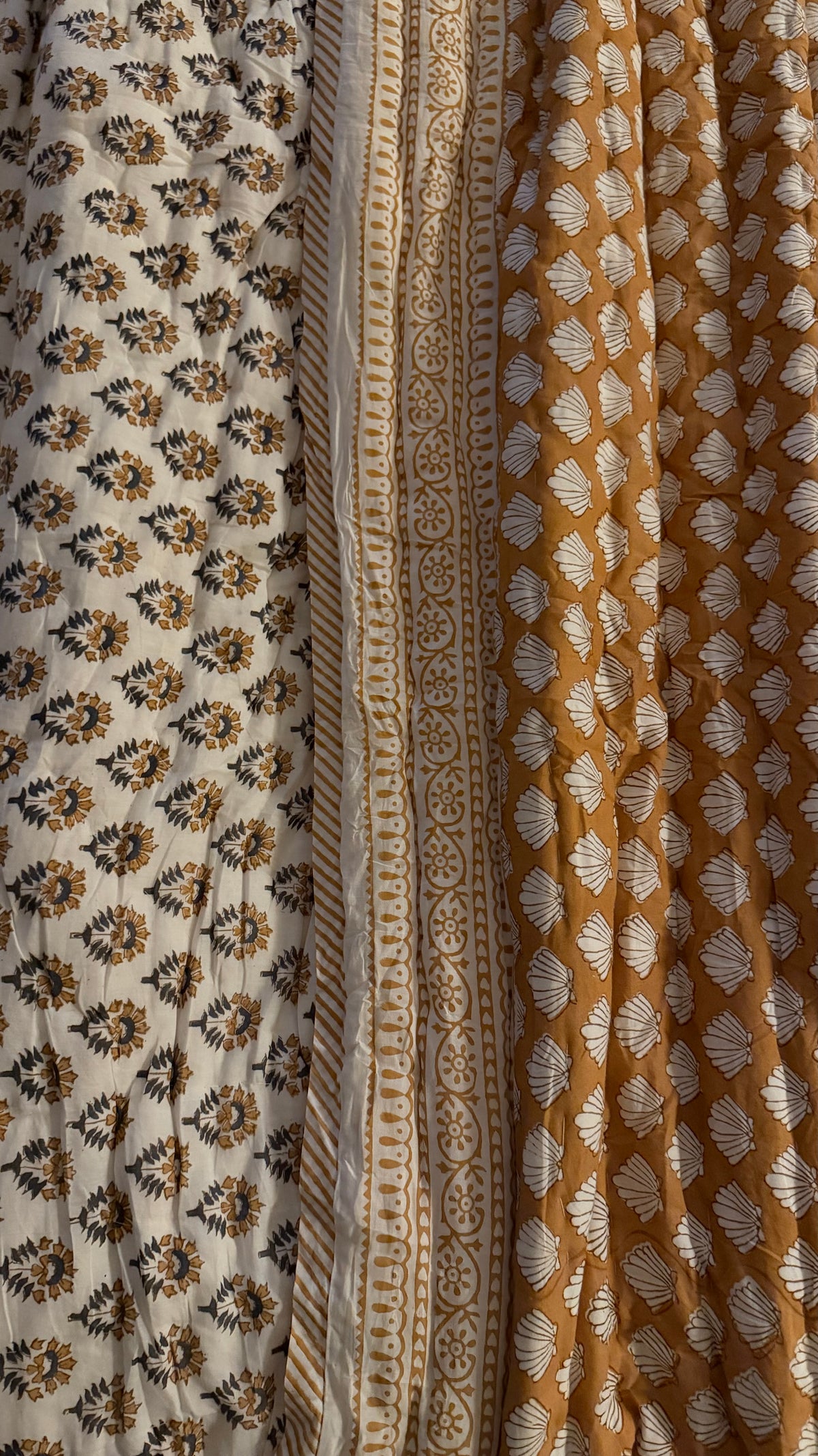 Handmade Block Printed Cotton Quilt – Super King 108” x 108”